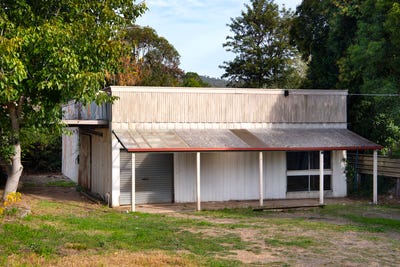 /international/au/66-duke-street-castlemaine-vic-151253312/