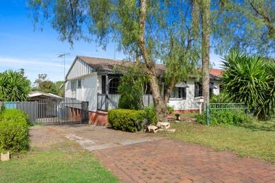 /international/au/16-sandringham-avenue-cambridge-park-nsw-152558360/