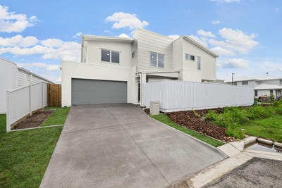 /international/au/12-midyim-terrace-palmview-qld-150826284/