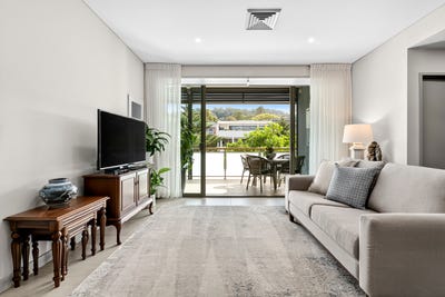 /international/au/107-316-324-barrenjoey-road-newport-nsw-151241764/