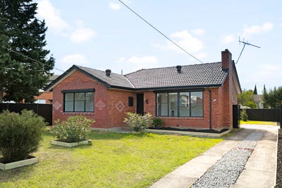 /international/au/35-rosedale-crescent-dallas-vic-150779712/