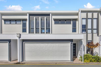 /international/au/34-4-hansford-rd-coombabah-qld-148464096/