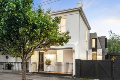 /international/au/5-hill-street-hawthorn-vic-151006536/
