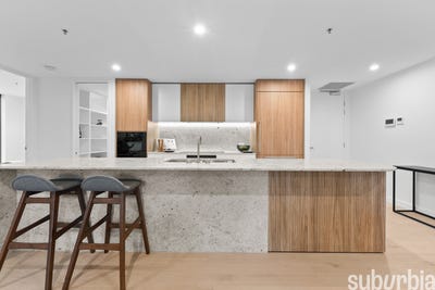 /international/au/16-62-constitution-avenue-parkes-act-150769460/
