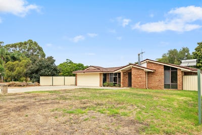 /international/au/6-times-circle-greenfields-wa-151348540/