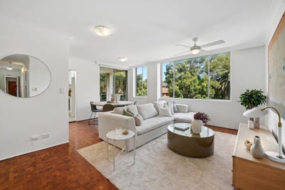 /international/au/8-54-penkivil-street-bondi-nsw-150534948/