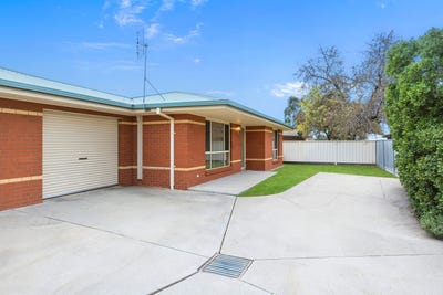 /international/au/4-98-rutherford-street-swan-hill-vic-151524216/