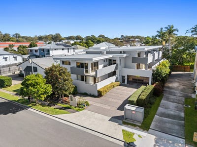 /international/au/7-36-third-avenue-sandgate-qld-151549052/