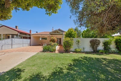 /international/au/48-guava-street-red-cliffs-vic-152667352/