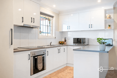/international/au/23-blackall-street-mount-gambier-sa-151532752/