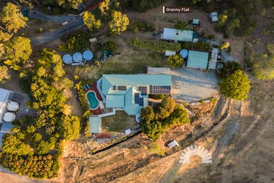 /international/au/247a-watson-road-armstrong-creek-qld-152513480/