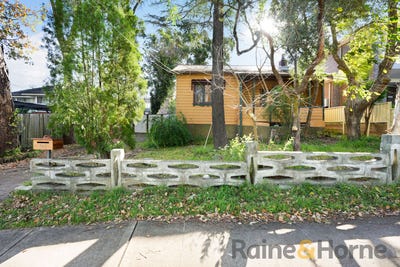 /international/au/25-burra-street-pendle-hill-nsw-148561808/
