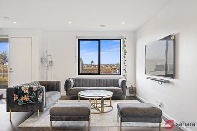 /international/au/28-bonniebrook-road-aintree-vic-146392928/