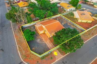 /international/au/13-koolama-crescent-south-hedland-wa-151330700/