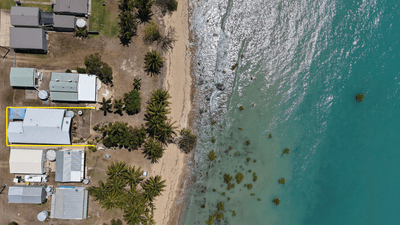 /international/au/53-colonial-drive-clairview-qld-152482712/