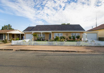 /international/au/32-lipson-avenue-kadina-sa-150762848/