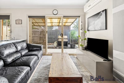 /international/au/2-10-castley-crescent-braybrook-vic-151032300/