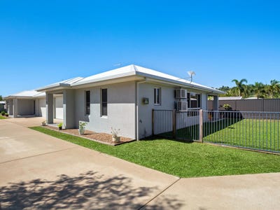 /international/au/32-midshipman-street-mission-beach-qld-150950368/