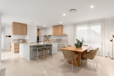 /international/au/1-3-the-aspect-buccan-qld-151150468/
