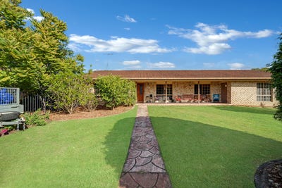 /international/au/29-silkwood-street-capalaba-qld-151193184/