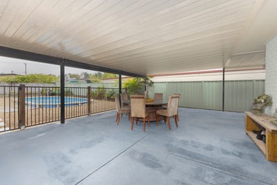/international/au/36-grigor-street-caboolture-qld-148554216/?lang=zh-cn