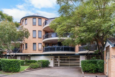 /international/au/5-28-30-fourth-avenue-blacktown-nsw-151284008/
