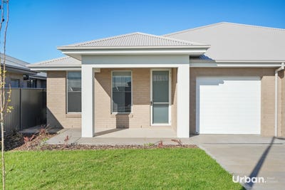 /international/au/lot-7-magenta-circuit-dubbo-nsw-148709520/