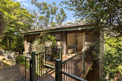 /international/au/52-douglas-street-springwood-nsw-152565392/