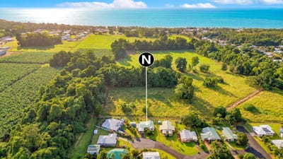 /international/au/5-wrap-court-mission-beach-qld-151512692/