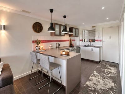 /international/au/9-89-mill-point-road-south-perth-wa-152123656/