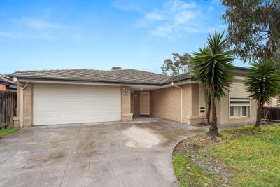 /international/au/15-broadway-street-roxburgh-park-vic-151274516/