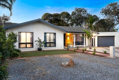 /international/au/10-vivian-court-para-hills-west-sa-151019848/
