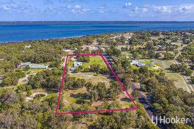 /international/au/7-pioneer-place-birchmont-wa-150994788/