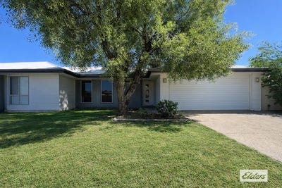 /international/au/2-32-lakeside-drive-emerald-qld-150850812/