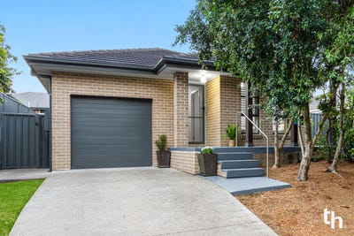 /international/au/17-serenity-crescent-fletcher-nsw-150996336/