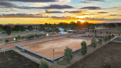 /international/au/560-wallamore-road-tamworth-nsw-700407368/