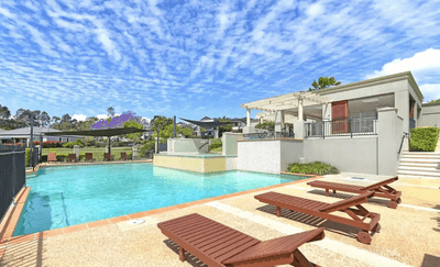 /international/au/84-433-brisbane-road-coombabah-qld-152361444/