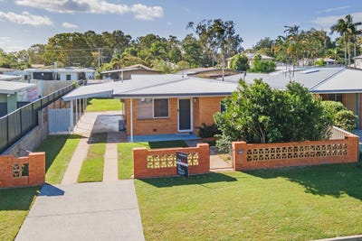 /international/au/11-nambur-street-runaway-bay-qld-151344660/