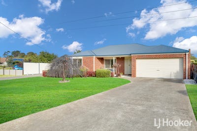 /international/au/1-5-russell-street-darley-vic-148663540/