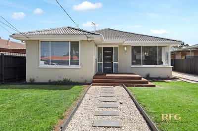 /international/au/15-brixton-place-melton-vic-152569884/