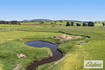 /international/au/sellwoods-road-learmonth-vic-700427120/