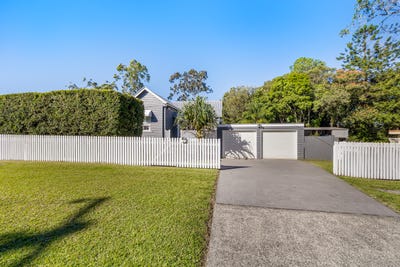 /international/au/6-bella-street-landsborough-qld-151453028/