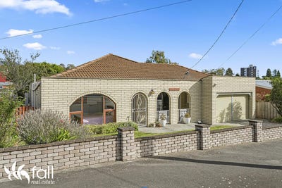 /international/au/74-carlton-street-new-town-tas-150803840/
