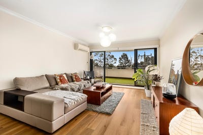 /international/au/205-1042-doncaster-road-doncaster-east-vic-151634748/