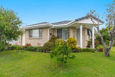 /international/au/42-gumnut-road-yamba-nsw-152574304/