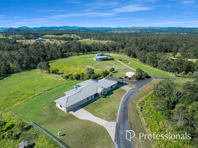 /international/au/175-tunnel-road-imbil-qld-700362900/