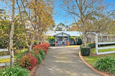 /international/au/5-massimo-court-drouin-vic-151329852/