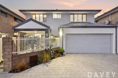 /international/au/15b-stockwell-way-kingsley-wa-148319392/