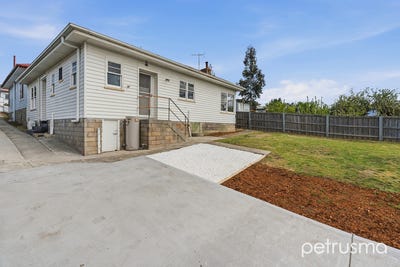 /international/au/2-77-leonard-avenue-moonah-tas-152543472/