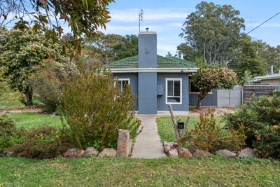 /international/au/14-white-street-euroa-vic-152582344/